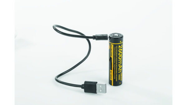 NiteCore Lithium Ion Akku 18650, 2600 mAh mit Micro-USB Ladeanschluss