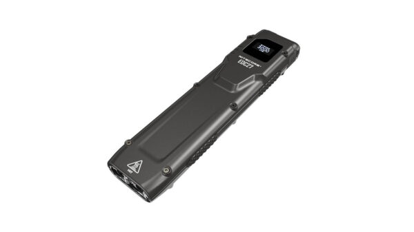 Nitecore LED-Taschenlampe EDC27, max. 3000 lm, 220 m Leuchtweite, OLED-Display, IP54