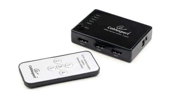 Cablexpert 5-Port HDMI-Switch DSW-HDMI-53, mit Fernbedienung, bis 4K (2160p)